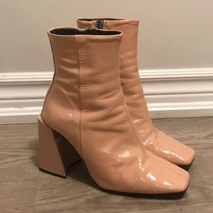 L’intervalle Women’s Block Heel Ankle Boots